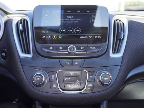 Used 2025 Chevrolet Malibu RS FWD image 18