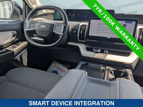 Certified 2025 Ford Expedition Active RWD image 25
