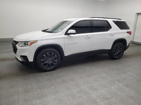 Used 2021 Chevrolet Traverse RS image 2
