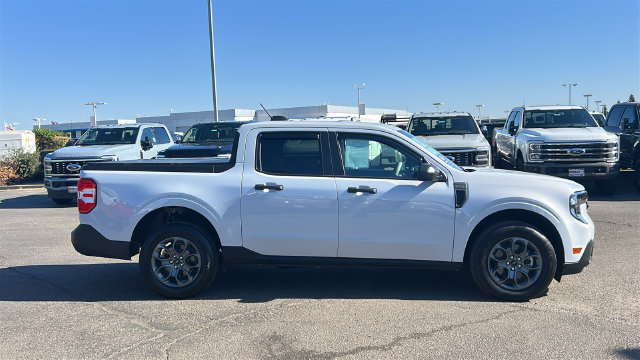 Used 2025 Ford Maverick XLT w/ 4K Tow Package AWD/4WD image 2