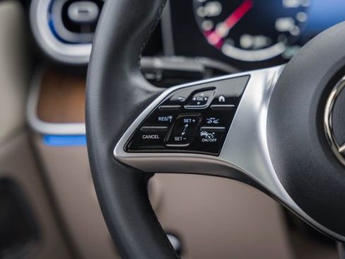 Used 2023 Mercedes-Benz C 300 4MATIC Sedan image 28