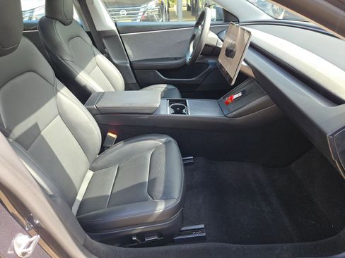 Used 2025 Tesla Model 3 Long Range RWD image 27