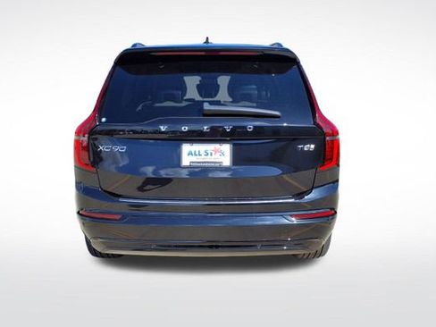 New 2026 Volvo XC90 T8 Ultra w/ Protection Package Premier AWD/4WD image 6