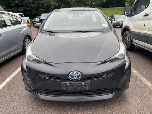 Used 2017 Toyota Prius Two w/ Prius Two Safety Plus Package FWD image 8
