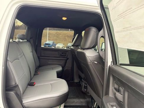 New 2026 RAM 2500 Tradesman w/ Commercial Features Package AWD/4WD image 29