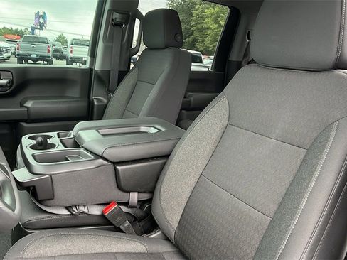 New 2026 Chevrolet Silverado 2500 Custom w/ Custom Value Package image 13