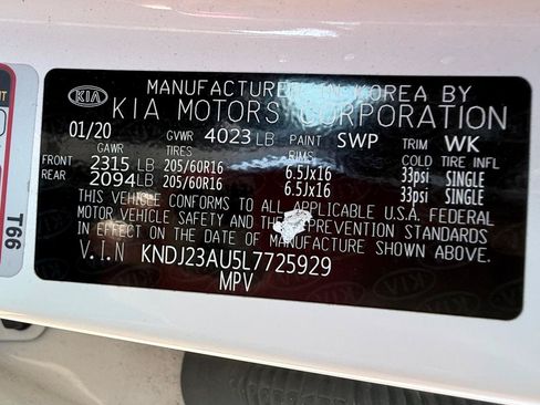 Used 2020 Kia Soul S FWD image 19