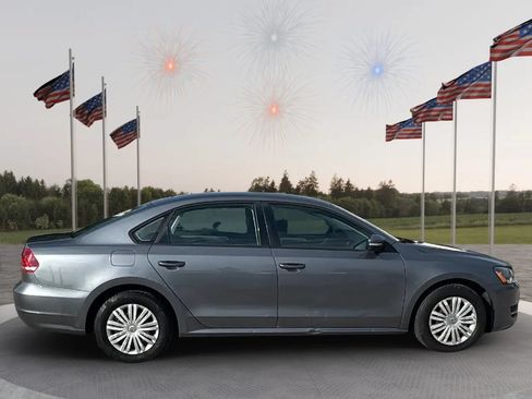 Used 2014 Volkswagen Passat 1.8T S FWD image 8