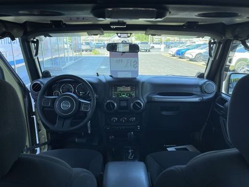 Used 2013 Jeep Wrangler Sport AWD/4WD image 18