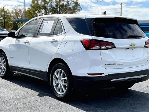 Used 2023 Chevrolet Equinox LT FWD image 3