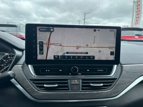 Certified 2025 Nissan Altima 2.5 SL image 15