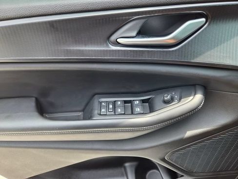 Used 2023 Jeep Grand Cherokee L Laredo RWD image 22