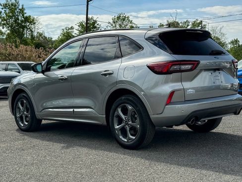 Certified 2023 Ford Escape ST-Line w/ Tech Pack #1 AWD/4WD image 5