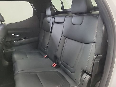 Used 2024 Hyundai Santa Cruz Limited image 10