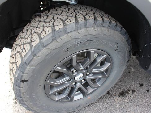 Used 2025 Ford Ranger Raptor AWD/4WD image 7