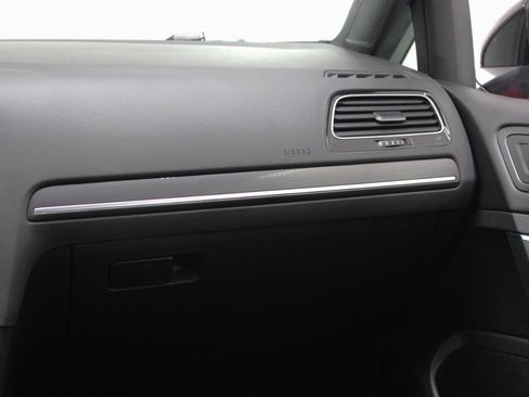 Used 2021 Volkswagen GTI SE FWD image 53