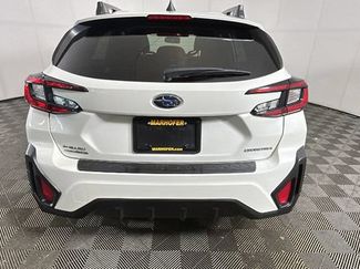 Used 2024 Subaru Crosstrek 2.0i Premium AWD/4WD video 3