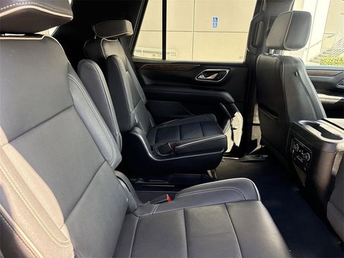 Used 2023 Chevrolet Tahoe Premier image 25