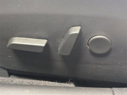 Used 2020 Tesla Model 3 Standard Range image 11