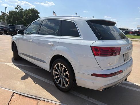 Used 2019 Audi Q7 3.0T Premium Plus w/ Premium Plus Package AWD/4WD image 2
