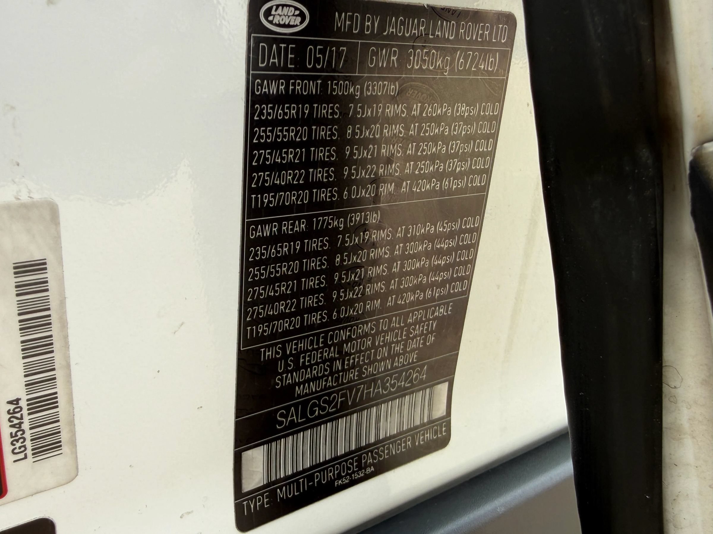 Used 2017 Land Rover Range Rover HSE AWD/4WD image 30