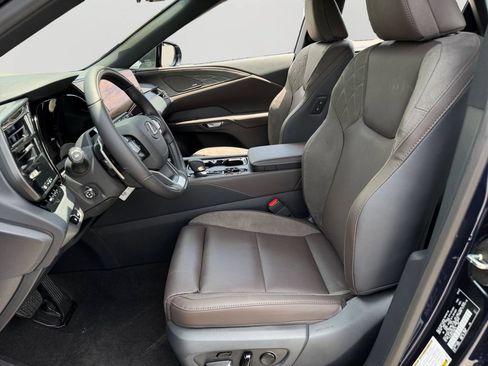 New 2026 Lexus RX 450h AWD image 12