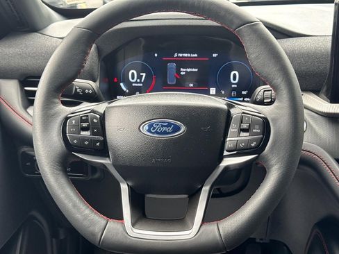 Used 2026 Ford Explorer ST-Line AWD/4WD image 14