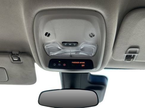 Used 2024 Buick Encore GX Preferred FWD image 25