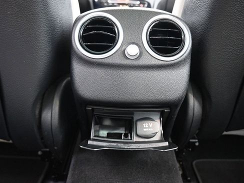 Used 2016 Mercedes-Benz C 300 4MATIC Sedan image 33