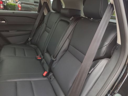 Certified 2024 Nissan Rogue SV w/ SV Premium Package FWD image 11