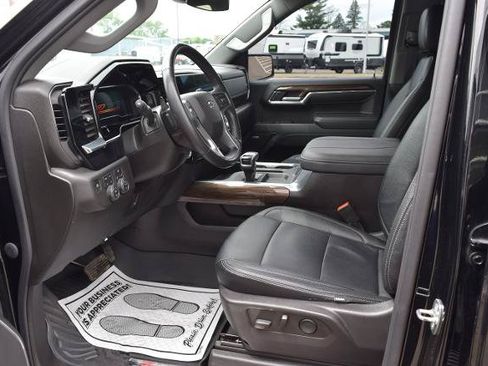 Used 2024 Chevrolet Silverado 1500 RST w/ Convenience Package II AWD/4WD image 13