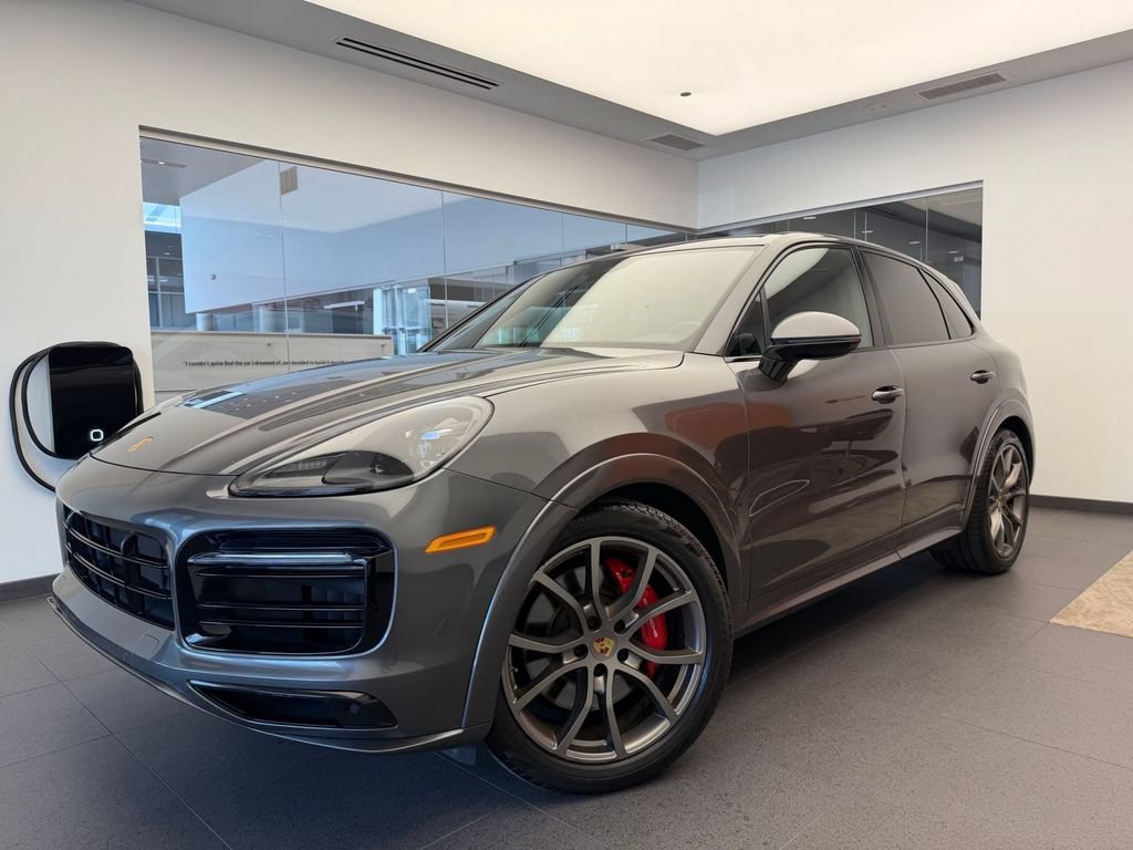 Used 2021 Porsche Cayenne GTS AWD/4WD image 1