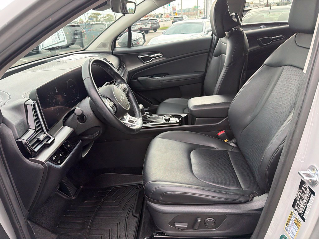 Used 2023 Kia Sportage SX FWD image 9