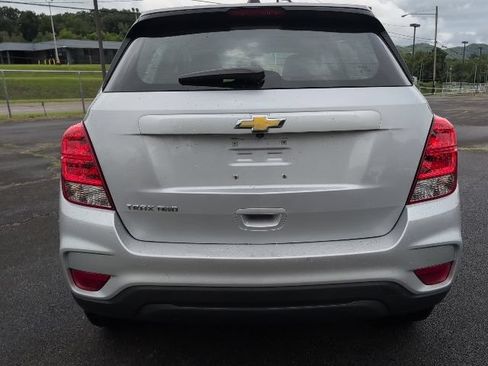 Used 2017 Chevrolet Trax LS AWD/4WD image 7
