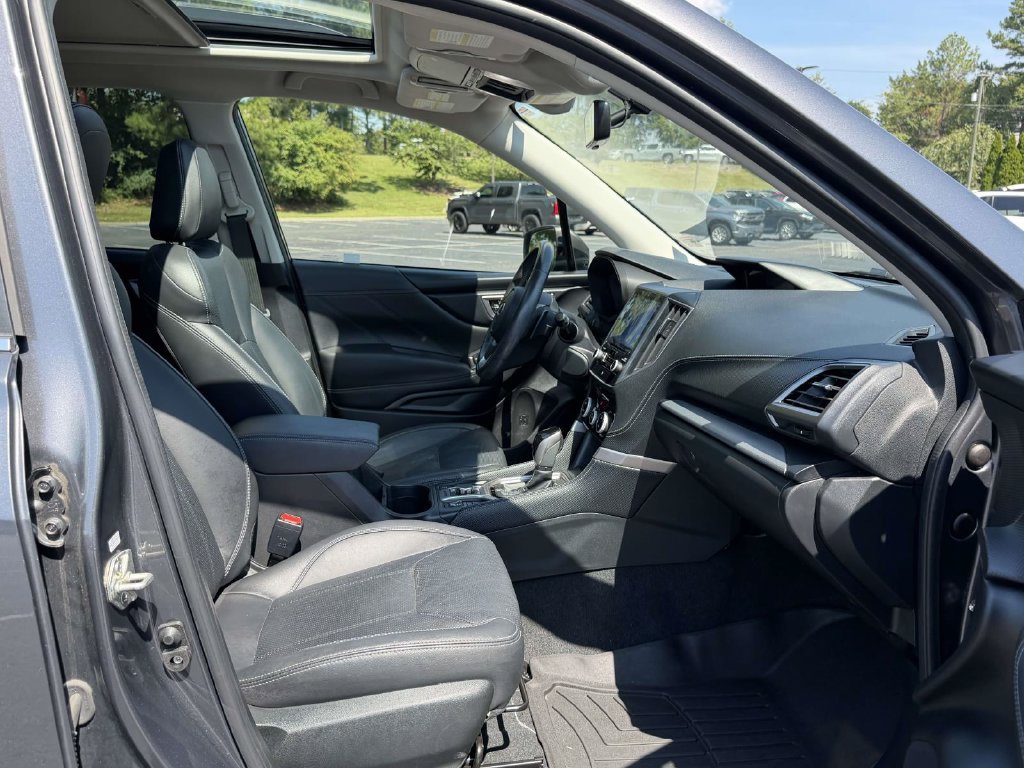 Used 2021 Subaru Forester Limited AWD/4WD image 12