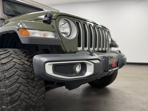 Used 2021 Jeep Wrangler Unlimited Sahara w/ Uconnect 4C Nav & Sound Group AWD/4WD image 17