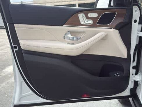 Used 2026 Mercedes-Benz GLE 350 4MATIC image 13