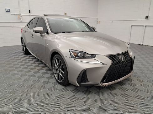 Used 2017 Lexus IS 350 F Sport image 2