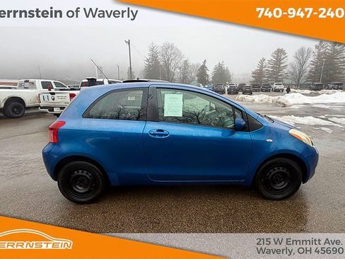 Used 2008 Toyota Yaris 2-Door Hatchback image 12