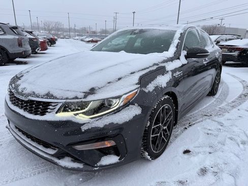 Used 2020 Kia Optima SE image 3