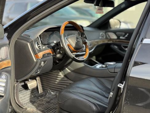 Used 2015 Mercedes-Benz S 550 4MATIC Sedan image 9