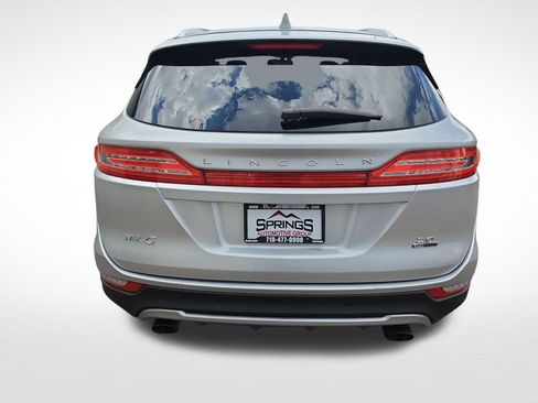Used 2016 Lincoln MKC Select w/ Select Plus Package FWD image 5