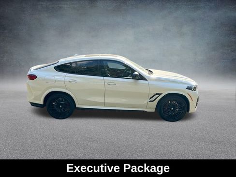 Used 2024 BMW X6 M Competition w/ Executive Package image 11