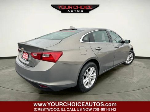 Used 2017 Chevrolet Malibu LT FWD image 5