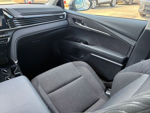 Used 2025 Toyota Camry LE image 29