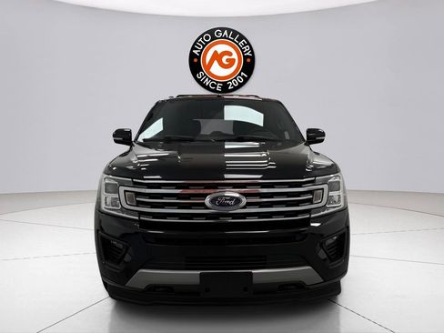 Used 2019 Ford Expedition XLT w/ Equipment Group 201A image 2