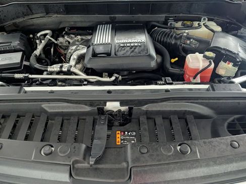Used 2023 Chevrolet Silverado 1500 RST w/ LPO, Dark Essentials Package RWD image 21