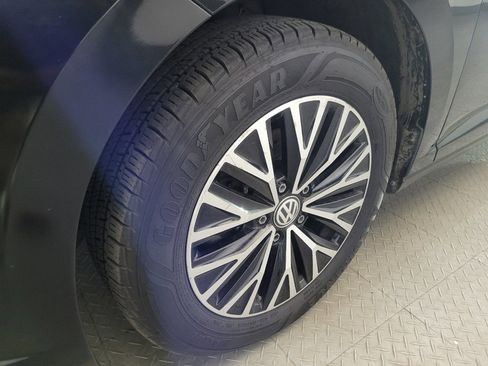 Used 2019 Volkswagen Jetta SE FWD image 31