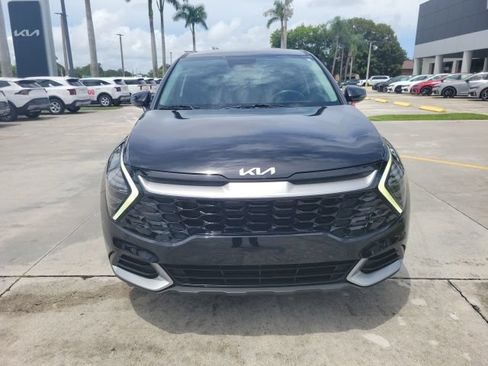 Certified 2024 Kia Sportage EX FWD image 10