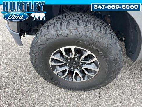 Used 2013 Ford F150 Raptor w/ Luxury Equipment Group AWD/4WD image 8